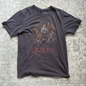 Queen Graphic Women’s Gray T-Shirt